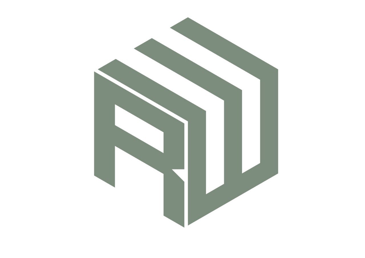 photo_5859508880344731171_y (1)